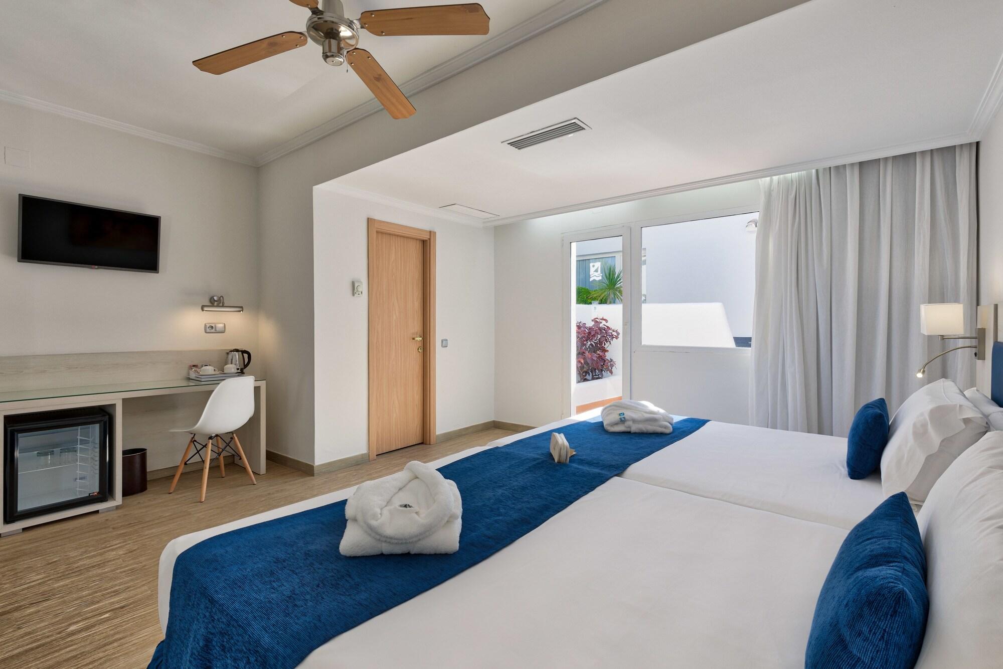 Marbella Playa Hotel Экстерьер фото