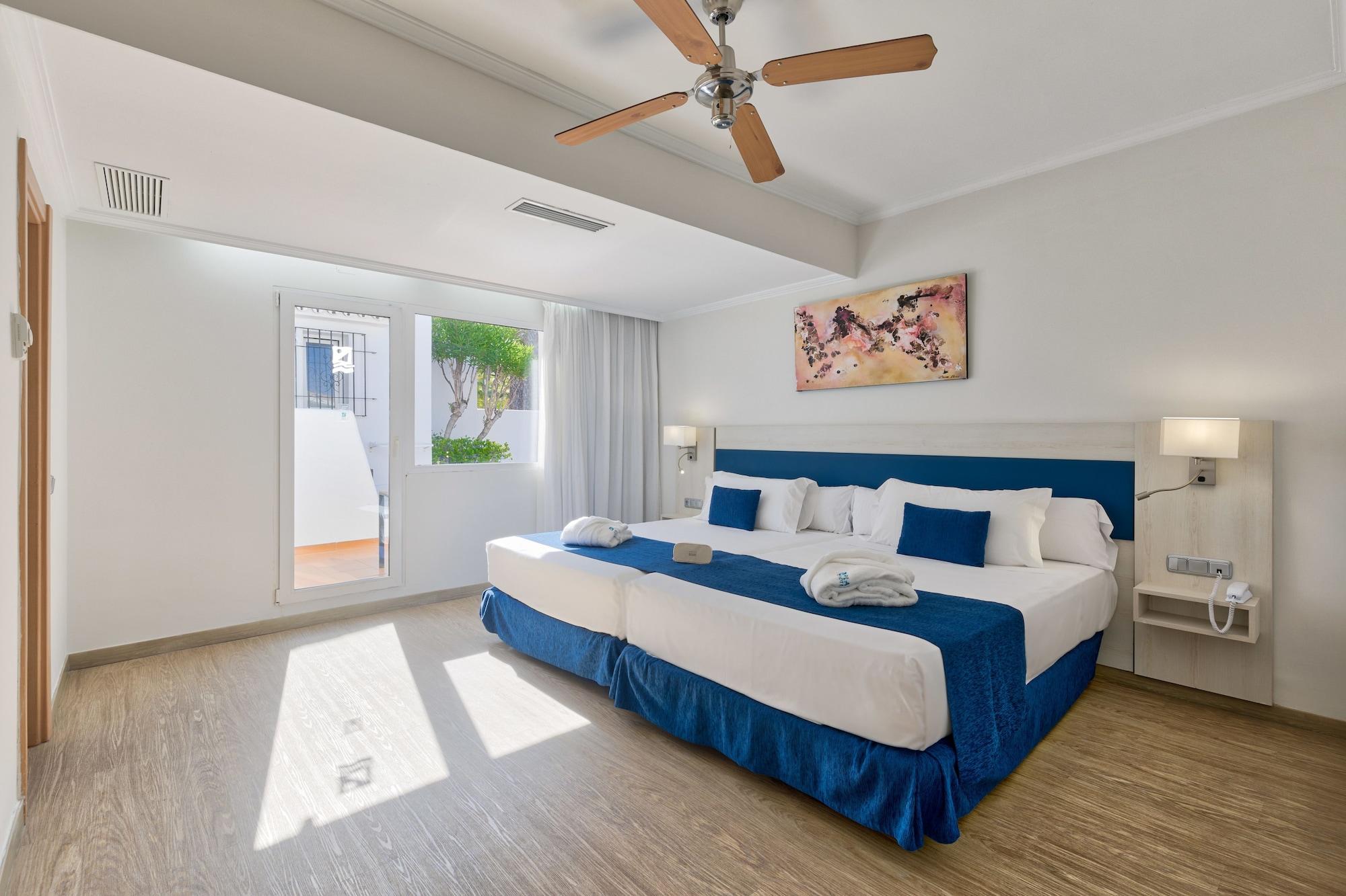 Marbella Playa Hotel Экстерьер фото