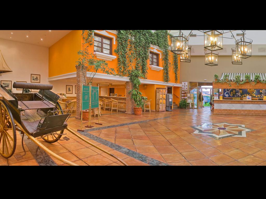 Marbella Playa Hotel Экстерьер фото